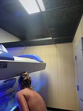 vixendoll87 online show from 02-05-25, 10:12