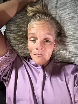 vixendoll87 online show from 02-14-25, 05:57