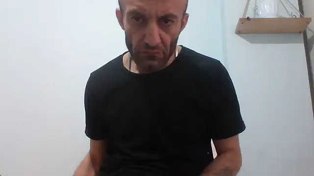 Aktorihann online show from 10-04-25, 02:59