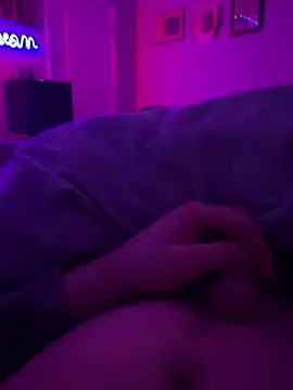 Snapshot of justinj27 chatting on 03-01-25, 03:32 justinj27 online show from 03-01-25, 03:32