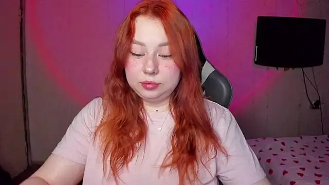 Snapshot of Milafoxxxy chatting on 03-09-25, 12:09 Milafoxxxy online show from 03-09-25, 12:09