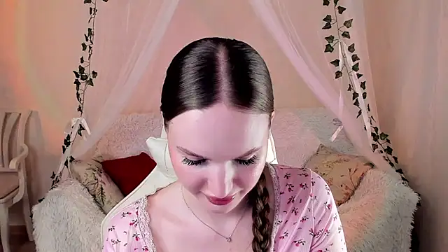 MishkaMe online show from 11-20-25, 06:51