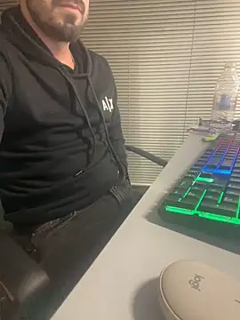 giorgakaci69 online show from 02-10-26, 10:14