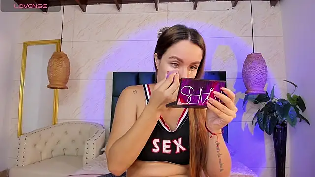 Taiissa  online show from 12-01-25, 12:54