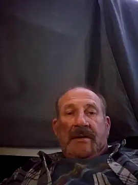 Snapshot of den-rock4u chatting on 03-13-25, 03:33 den-rock4u online show from 03-13-25, 03:33