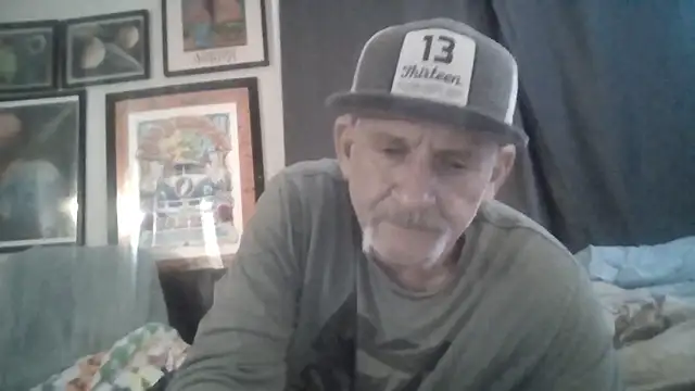 Snapshot of den-rock4u chatting on 09-16-25, 05:19 den-rock4u online show from 09-16-25, 05:19