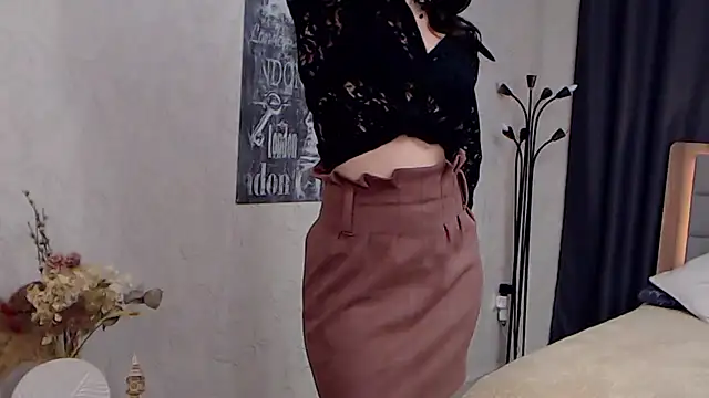 SusanMorado online show from 03-02-25, 04:53