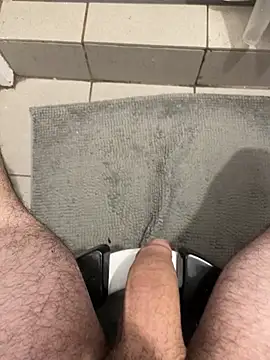 Snapshot of magrossebite25cm chatting on 12-16-25, 12:37 magrossebite25cm online show from 12-16-25, 12:37