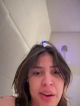 Snapshot of miacanela_xo chatting on 01-25-25, 06:12 miacanela xo online show from 01-25-25, 06:12