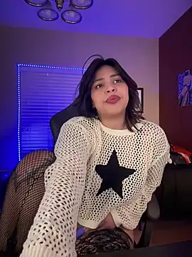 Snapshot of miacanela_xo chatting on 01-28-25, 03:57 miacanela xo online show from 01-28-25, 03:57