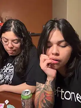 Snapshot of miacanela_xo chatting on 02-03-25, 02:25 miacanela xo online show from 02-03-25, 02:25