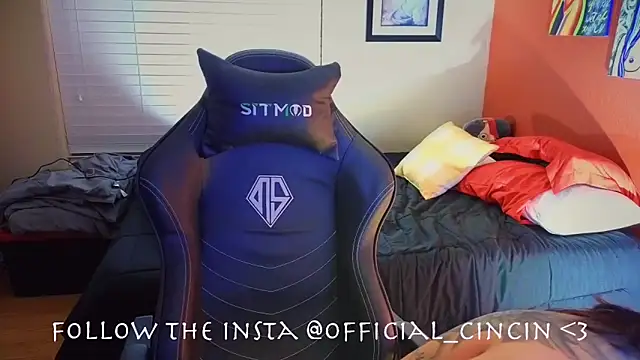 Snapshot of miacanela_xo chatting on 02-13-25, 04:32 miacanela xo online show from 02-13-25, 04:32