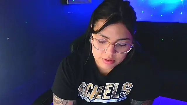 Snapshot of miacanela_xo chatting on 09-09-25, 11:48 miacanela xo online show from 09-09-25, 11:48