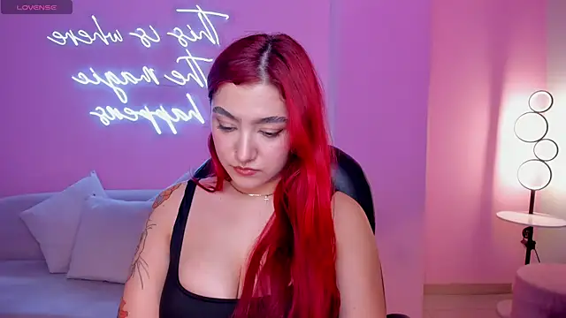 ViolettCastel online show from 01-18-25, 07:26