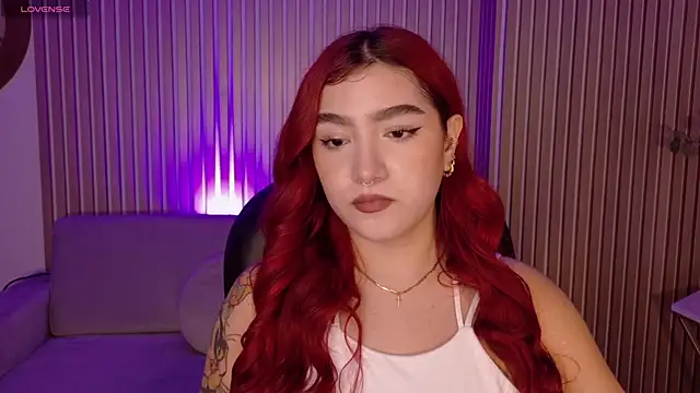 ViolettCastel online show from 11-06-25, 07:26