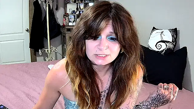 ZeelaXoXo online show from 04-05-26, 05:04