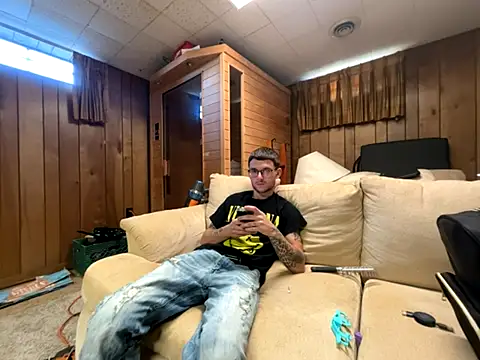 hungkubenski online show from 10-21-25, 08:20