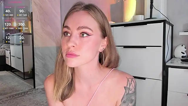 LoveGameSexx online show from 10-11-25, 10:58