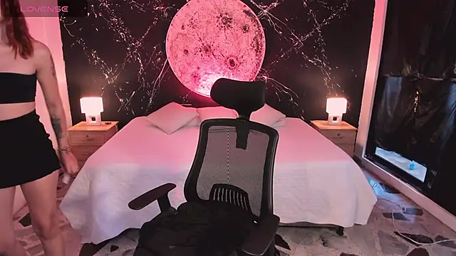 VictoriaRosse  online show from 02-18-25, 09:31