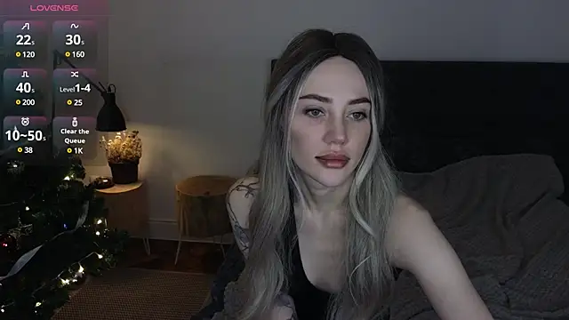 Snapshot of Sara_Tranquil chatting on 12-08-24, 06:50 Sara Tranquil online show from 12-08-24, 06:50