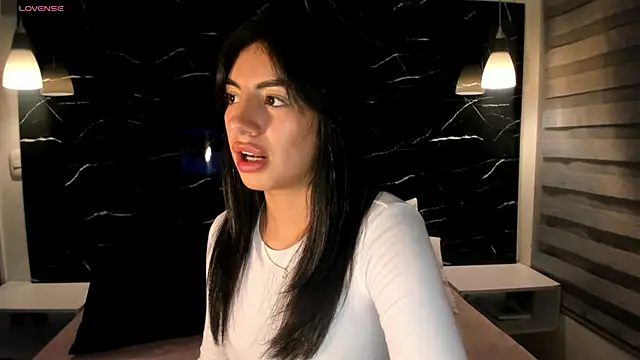 ANTONELLA  ROUSE  online show from 12-27-24, 04:26