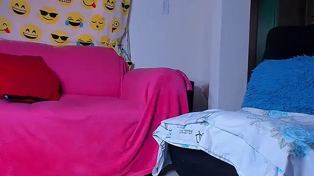 kerlysmith 24 online show from 10-08-25, 04:15