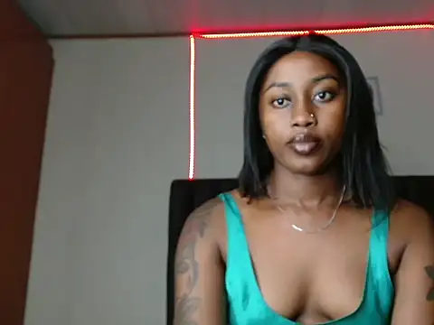 Miss hot candy online show from 01-13-25, 05:23