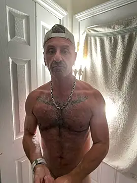 Snapshot of DaddySnowXX chatting on 07-20-26, 06:38 DaddySnowXX online show from 07-20-26, 06:38