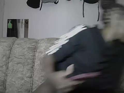 SweetWhisper online show from 02-14-26, 12:02