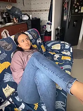 Snapshot of Shanonsex2 chatting on 10-24-25, 08:49 Shanonsex2 online show from 10-24-25, 08:49