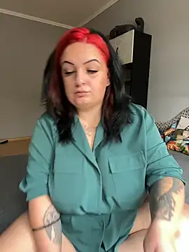 Snapshot of ninusbabee chatting on 10-10-25, 09:30 ninusbabee online show from 10-10-25, 09:30