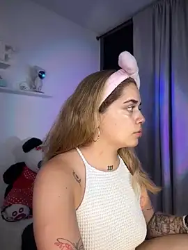 JoselinFlower  online show from 11-14-25, 02:21