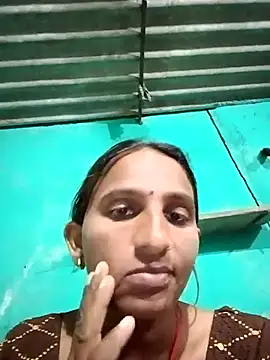 Baby  Shreya online show from 09-23-25, 04:32