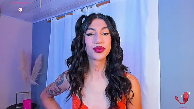 sofiaa grey  online show from 11-05-25, 12:27