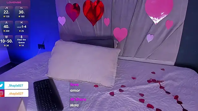 Snapshot of Shayla27 chatting on 02-14-26, 02:58 Shayla27 online show from 02-14-26, 02:58