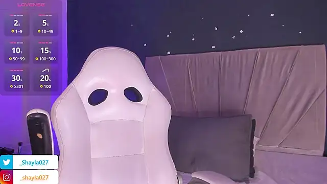 Snapshot of Shayla27 chatting on 02-25-26, 01:10 Shayla27 online show from 02-25-26, 01:10