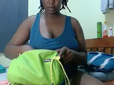 Snapshot of Sweet_choc chatting on 02-28-25, 06:20 Sweet choc online show from 02-28-25, 06:20