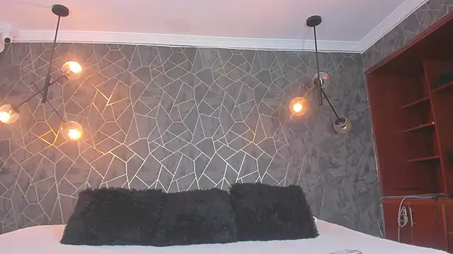 Snapshot of leigh-angels chatting on 02-10-26, 10:36 leigh-angels online show from 02-10-26, 10:36