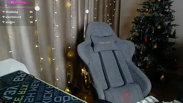 MargoFoxy online show from 12-15-24, 11:01