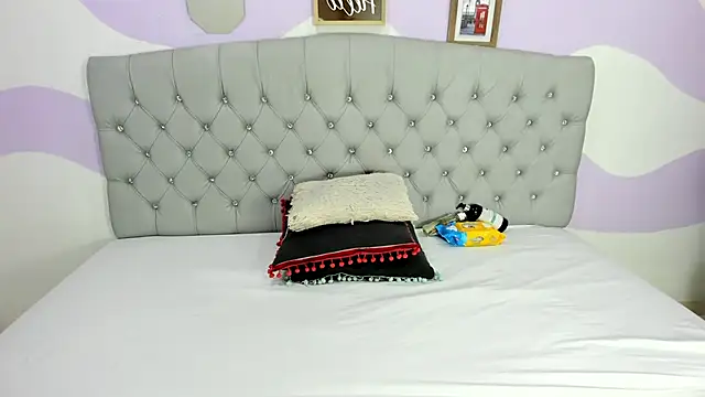 BRIYITHMENA online show from 09-24-25, 02:09