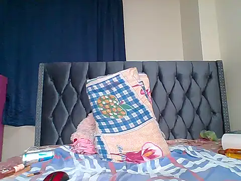 Snapshot of Nasty_sonnie chatting on 09-21-25, 08:32 Nasty sonnie online show from 09-21-25, 08:32