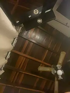 Snapshot of tom_thick chatting on 12-23-24, 12:03 tom thick online show from 12-23-24, 12:03