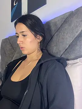 AnithaFigueroa1 online show from 03-11-25, 11:26