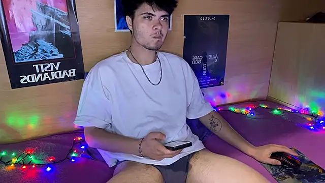 mystrauud online show from 10-13-25, 03:34