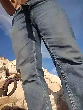 FloppyPickle4u online show from 02-08-25, 11:24