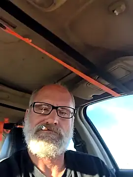 Snapshot of FloppyPickle4u chatting on 02-27-26, 03:56 FloppyPickle4u online show from 02-27-26, 03:56