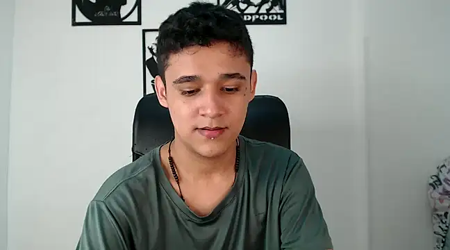 kaiine190 online show from 12-04-24, 04:27