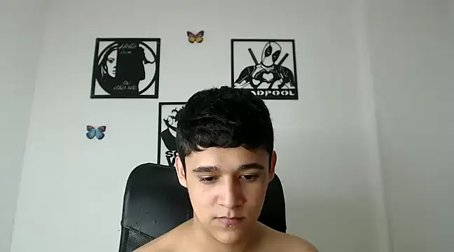 kaiine190 online show from 01-20-25, 01:42