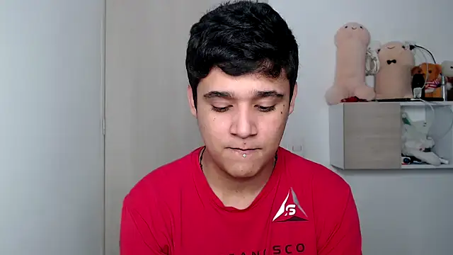 kaiine190 online show from 10-15-25, 06:57