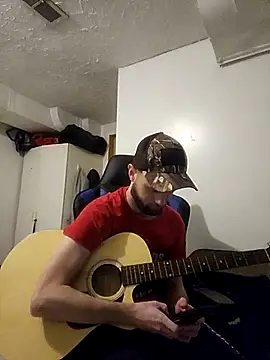 Snapshot of Talenjames4 chatting on 10-30-25, 10:43 Talenjames4 online show from 10-30-25, 10:43